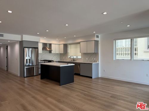 201-9842 Vidor Drive, Los Angeles, CA, 90035 | Card Image
