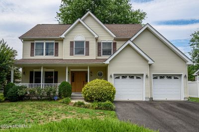 18 Wayside Drive, House other with 3 bedrooms, 3 bathrooms and null parking in Brick NJ | Image 1