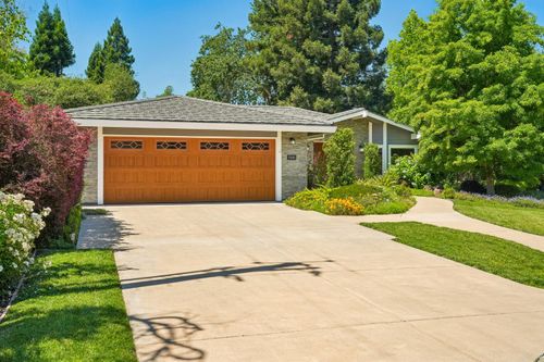 5141 Molakini Ct, Fair Oaks, CA, 95628-3804 | Card Image