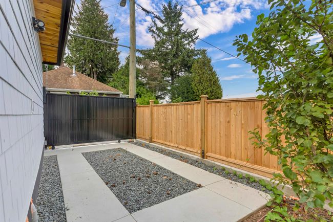 402 E 59 Th Avenue, Home with 6 bedrooms, 4 bathrooms and 2 parking in Vancouver BC | Image 31