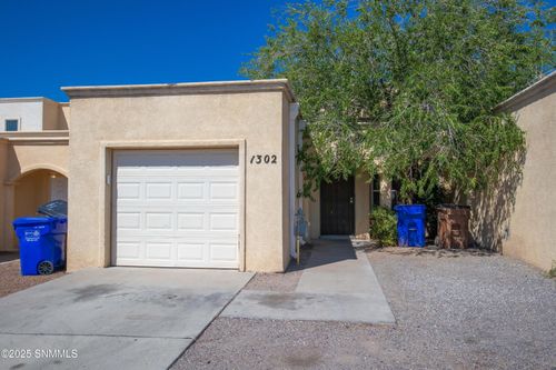 1302 S Triviz Dr, Las Cruces, NM, 88001-4444 | Card Image