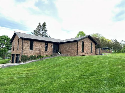 6170 Mistletoe Ave, Fairview, PA, 16415-2702 | Card Image