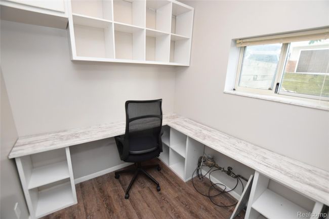 Office - Second Floor | Image 9