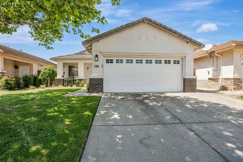 7904 Symington Way, Sacramento, CA, 95829-1470 | Card Image