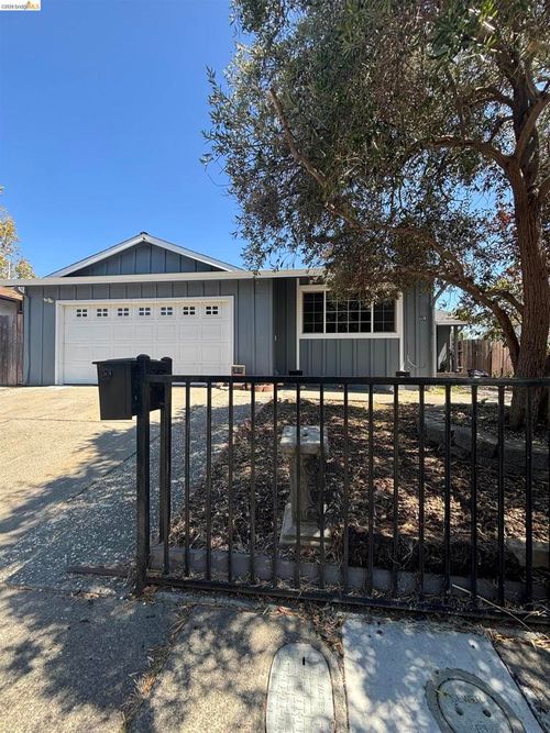 1178 Roleen Dr, Vallejo, CA, 94589-1505 | Card Image