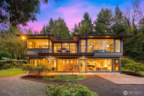 13739 Northwood Rd Nw, Seattle, WA, 98177-3949 | Card Image