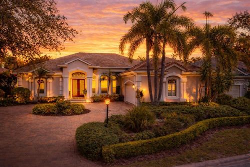 8125 Collingwood Ct, UNIVERSITY PARK, FL, 34201-2357 | Card Image