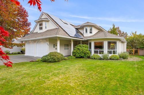 804 Highridge Crt, Comox, BC, V9M3R4 | Card Image