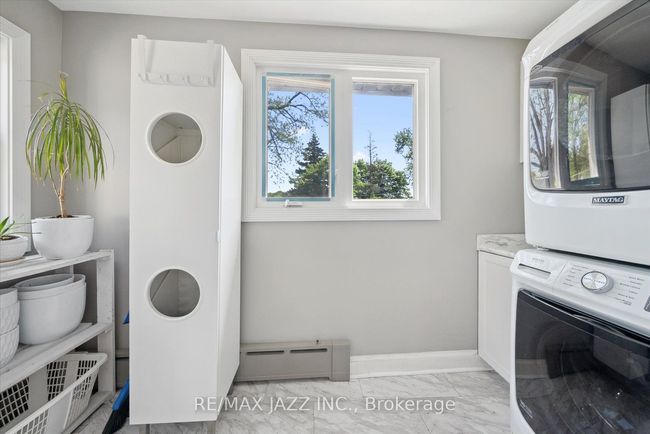 649 Masson St, House other with 3 bedrooms, 2 bathrooms and 3 parking in Oshawa ON | Image 25