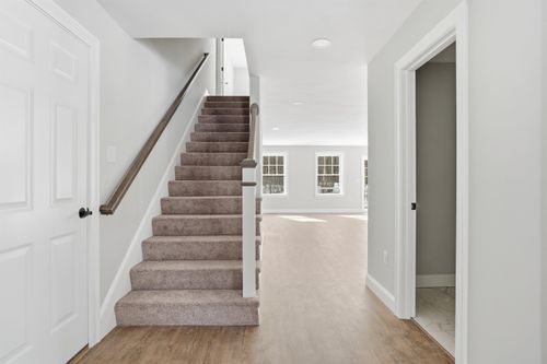 unit-5-and-7-lot-29-2-5 Talent Rd, Litchfield, NH, 03052-2444 | Card Image