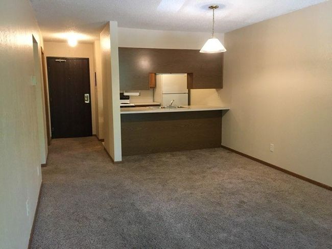 Westmar Living and Dining Room | Image 7