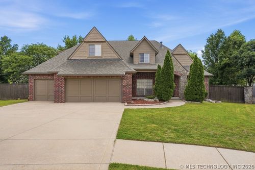 11291 S 72nd East Pl, Bixby, OK, 74008-2339 | Card Image