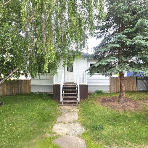 4729 9 Avenue, Edson, AB, T7E1E3 | Card Image