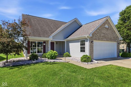 1563 Whisler Dr, Greenfield, IN, 46140-7289 | Card Image