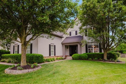 318 Trace Dr, Delaware, OH, 43015-7050 | Card Image
