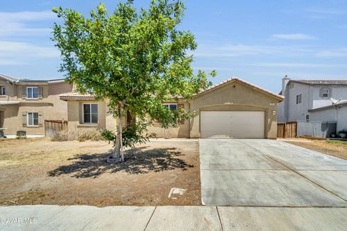 2407 Bavarian Ave, Rosamond, CA, 93560-6751 | Card Image