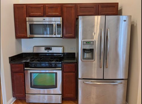 3f-1100 W Taylor St, Chicago, IL, 60607-4496 | Card Image