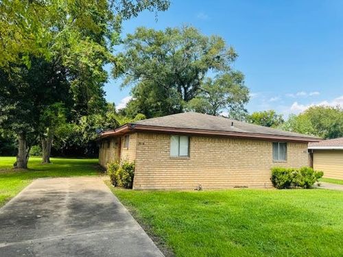 2112 &amp; 2114 Houston, Orange, TX, 77630 | Card Image