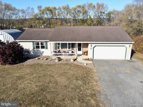 10 Apple Dr, SHARTLESVILLE, PA, 19554-7045 | Card Image