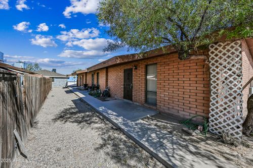 4-721 E Fremont Rd, Phoenix, AZ, 85042-5556 | Card Image