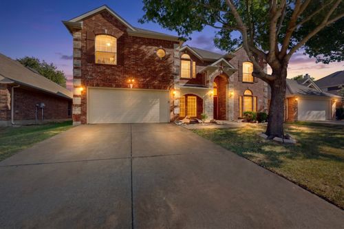 5919 Ridgeway Dr, Grand Prairie, TX, 75052-0444 | Card Image