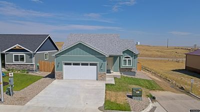 5826 Overlook Way, House other with 4 bedrooms, 3 bathrooms and null parking in Mills WY | Image 3