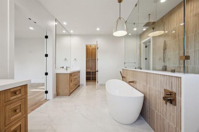 6458 Anita St, House other with 5 bedrooms, 5 bathrooms and null parking in Dallas TX | Image 33