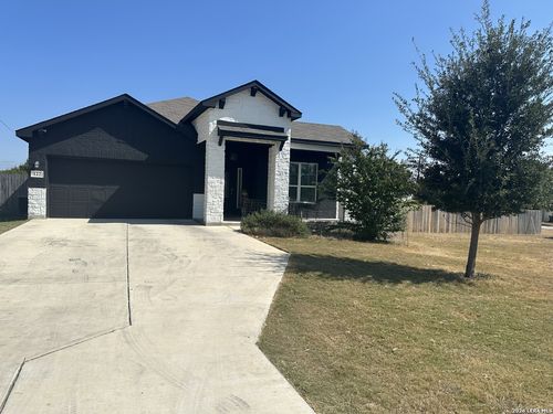122 Desert Poppy, Bandera, TX, 78003-4095 | Card Image