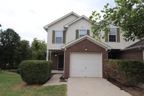 3852 Sugar Creek Dr, Lexington, KY, 40517-2013 | Card Image