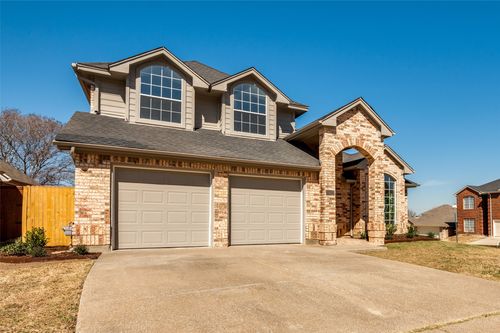 8403 Winecup Rdg, Dallas, TX, 75249-2813 | Card Image
