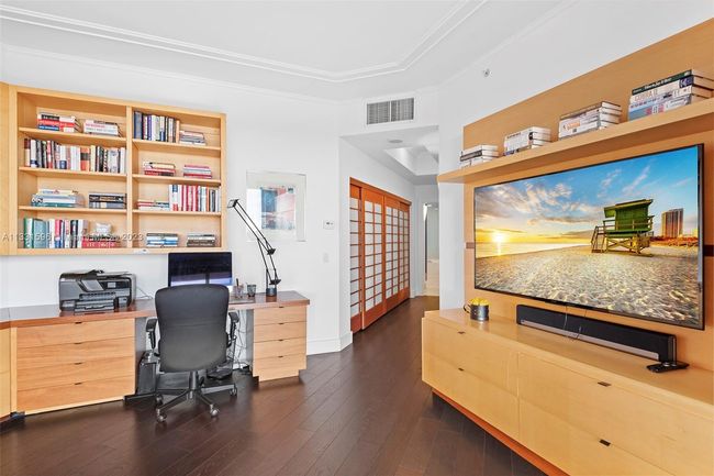 6C - 60 Edgewater Dr, Condo with 3 bedrooms, 4 bathrooms and null parking in Coral Gables FL | Image 13