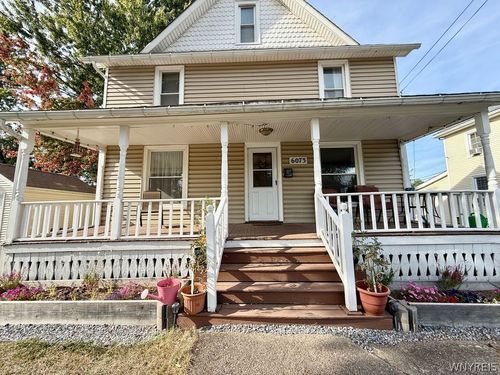 6073 2nd St, Newfane, NY, 14108-1202 | Card Image