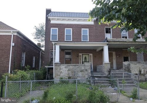 2324 Reisterstown Rd, BALTIMORE, MD, 21217-1930 | Card Image
