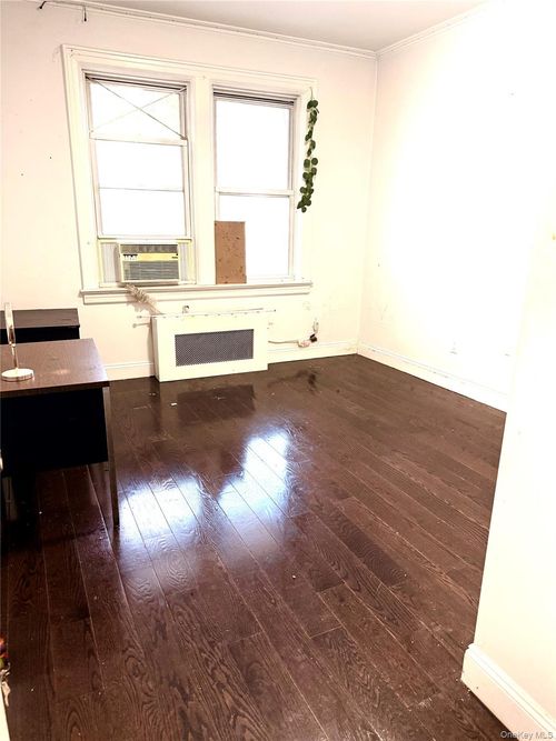 1826 Mulford Ave, Bronx, NY, 10461-4114 | Card Image