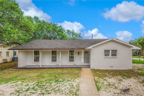 1001 Esther Blvd, Bryan, TX, 77802-1822 | Card Image