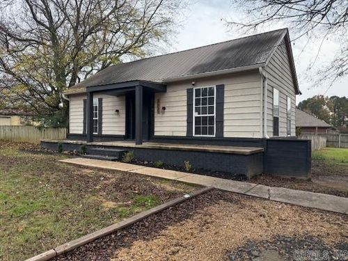 3655 Jeanna Dr, Conway, AR, 72034-5536 | Card Image