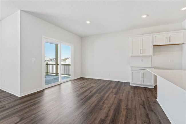 2210 Creek View Ln, House other with 4 bedrooms, 2 bathrooms and null parking in Raymore MO | Image 10