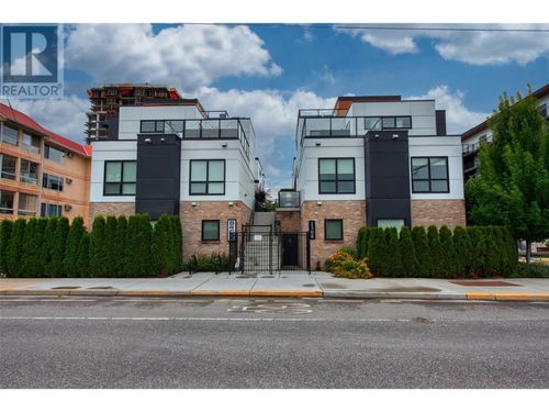 105-1308 Richter St, Kelowna, BC, V1Y2L3 | Card Image