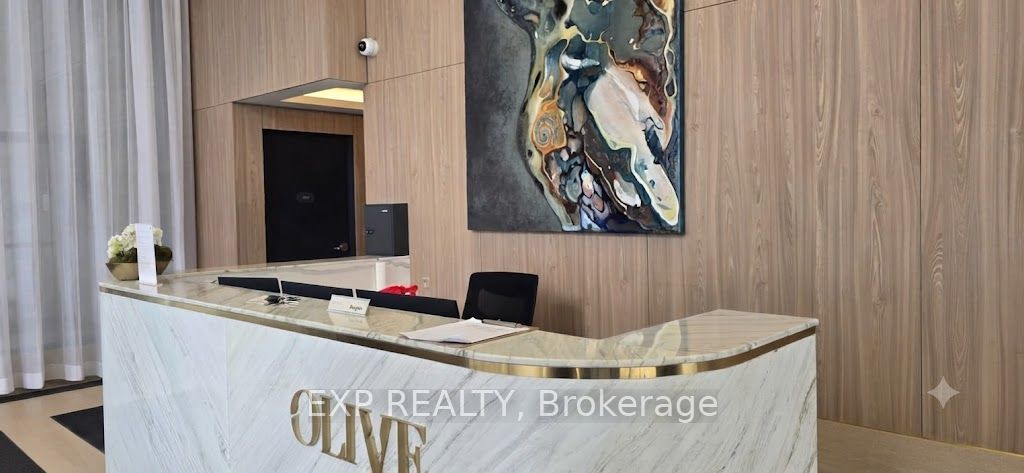 Residential Lease in Toronto C14 3