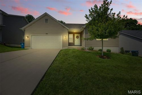 1161 Foxwood Estates Dr, Arnold, MO, 63010-3119 | Card Image