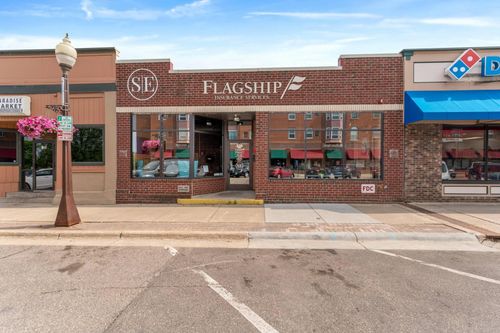 230 1st Ave E, Shakopee, MN, 55379-1441 | Card Image