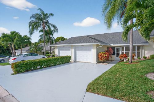 10819 Se Sea Pines Cir, Hobe Sound, FL, 33455-6420 | Card Image