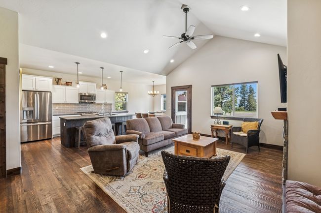 Kitchen/Dining/Great Room | Image 4