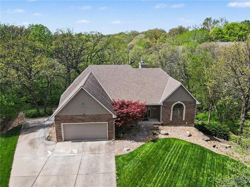 2401 Sw Whispering Creek Ct, Blue Springs, MO, 64015-8843 | Card Image
