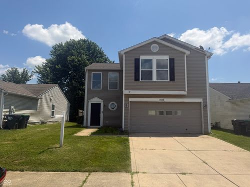 2525 Summerwood Ln, Greenwood, IN, 46143-7356 | Card Image