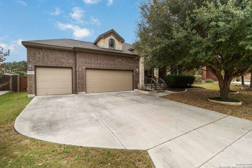 8219 Mystic Chase, Boerne, TX, 78015-6578 | Card Image