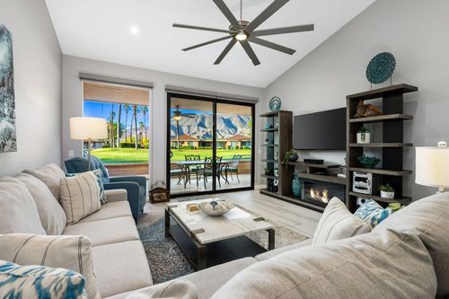 10 Palma Dr, Rancho Mirage, CA, 92270-3878 | Card Image