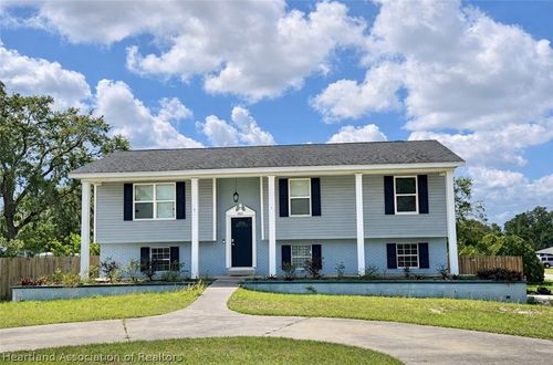 2811 W Fawn Rd, AVON PARK, FL, 33825-9427 | Card Image