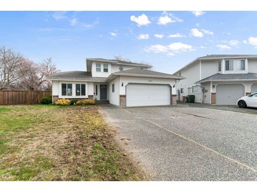 45023 Stratford Place, Chilliwack, BC, V2R2Z2 | Card Image