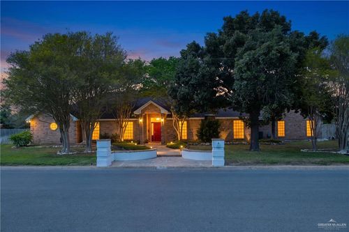 505 N 17th St, Donna, TX, 78537-2909 | Card Image